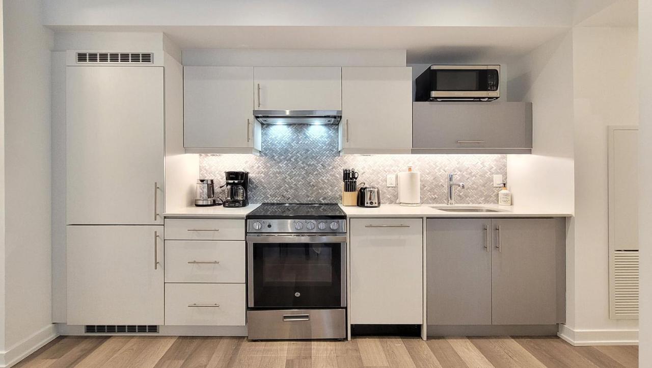 Lovely 3 Bedrooms In University Of Toronto Exterior photo